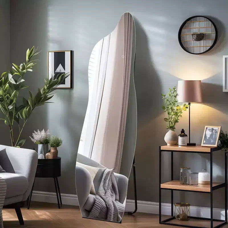 Specchio a figura intera a LED nero asimmetrico, da terra, 61x160 cm, 1 persona